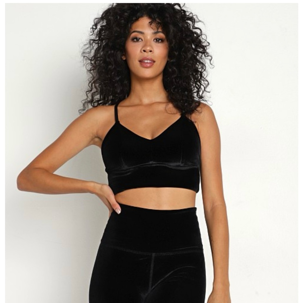 Beyond Yoga Velvet Set EUC